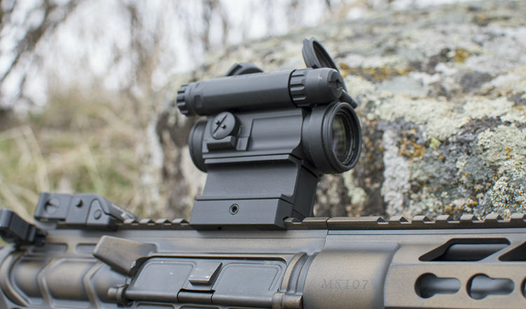 Aimpoint Comp M5 red dot sight